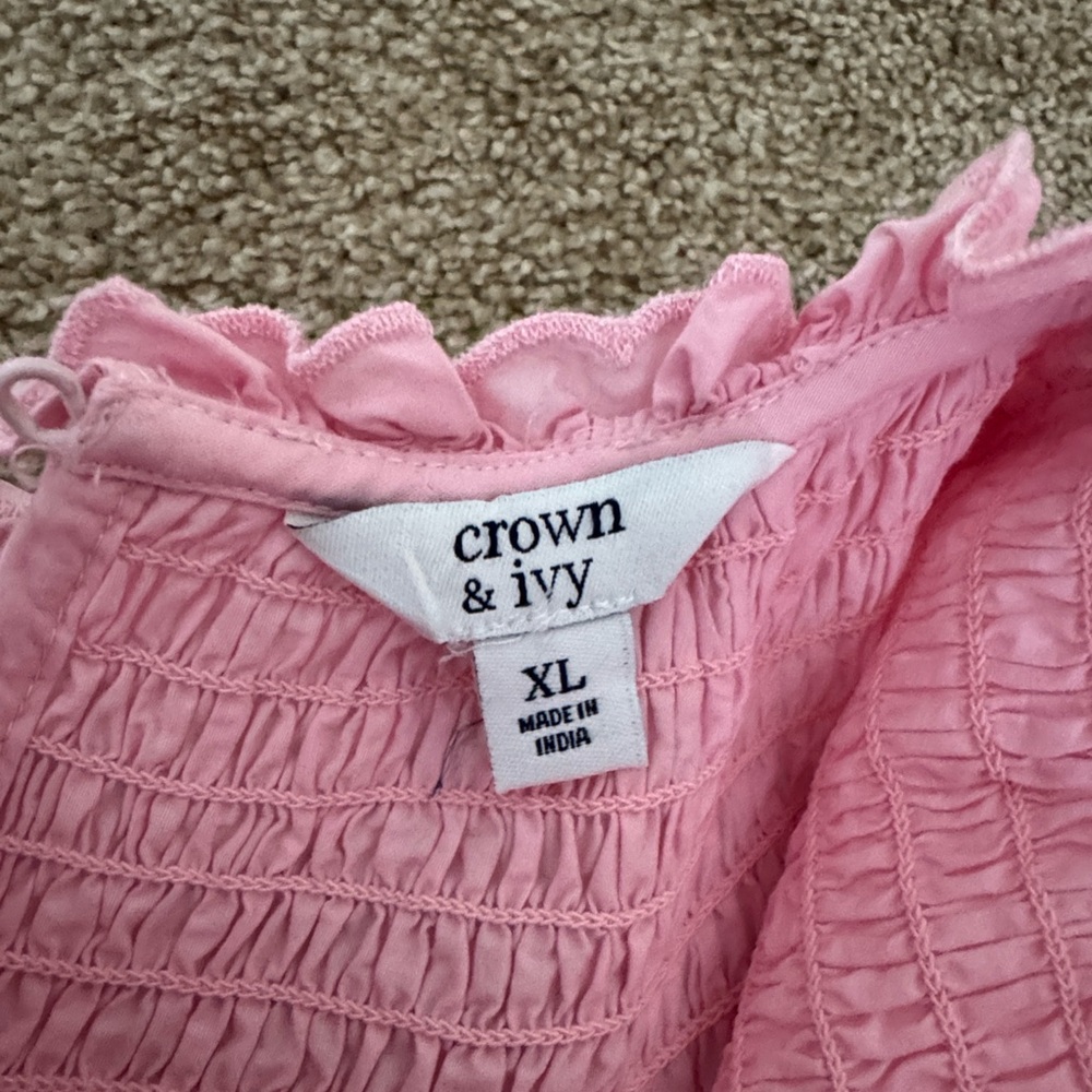Crown and Ivy Pink Eyelet Blouse Size XL - Picture 3 of 4